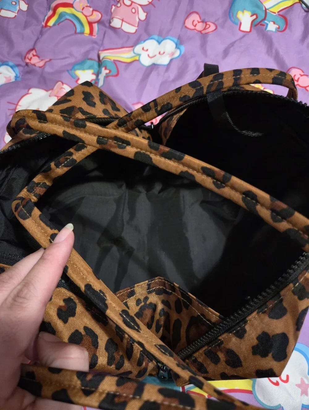 Baggu Leopard Bowler - Picture 7 of 7